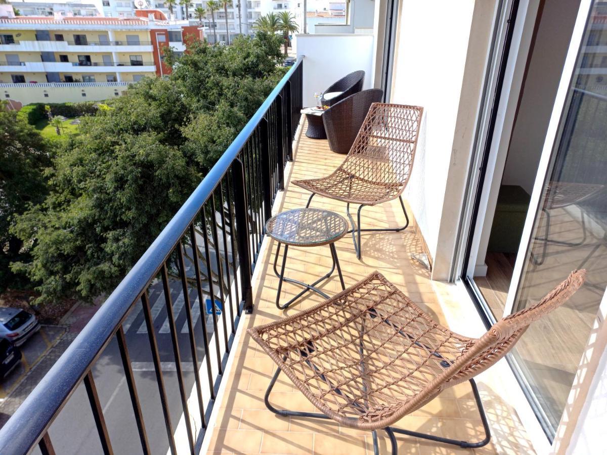 White Pearl Apartment Central Confy Spacious لاغوس المظهر الخارجي الصورة