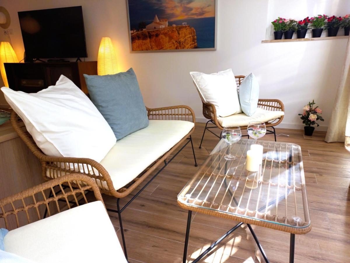 White Pearl Apartment Central Confy Spacious لاغوس المظهر الخارجي الصورة